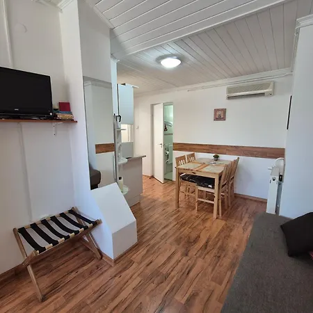 Apartment Roxanna